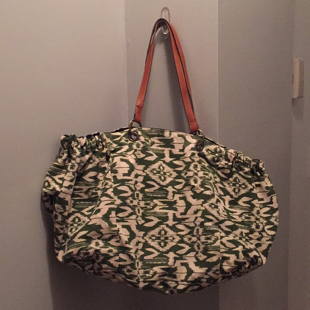 Canvas tote